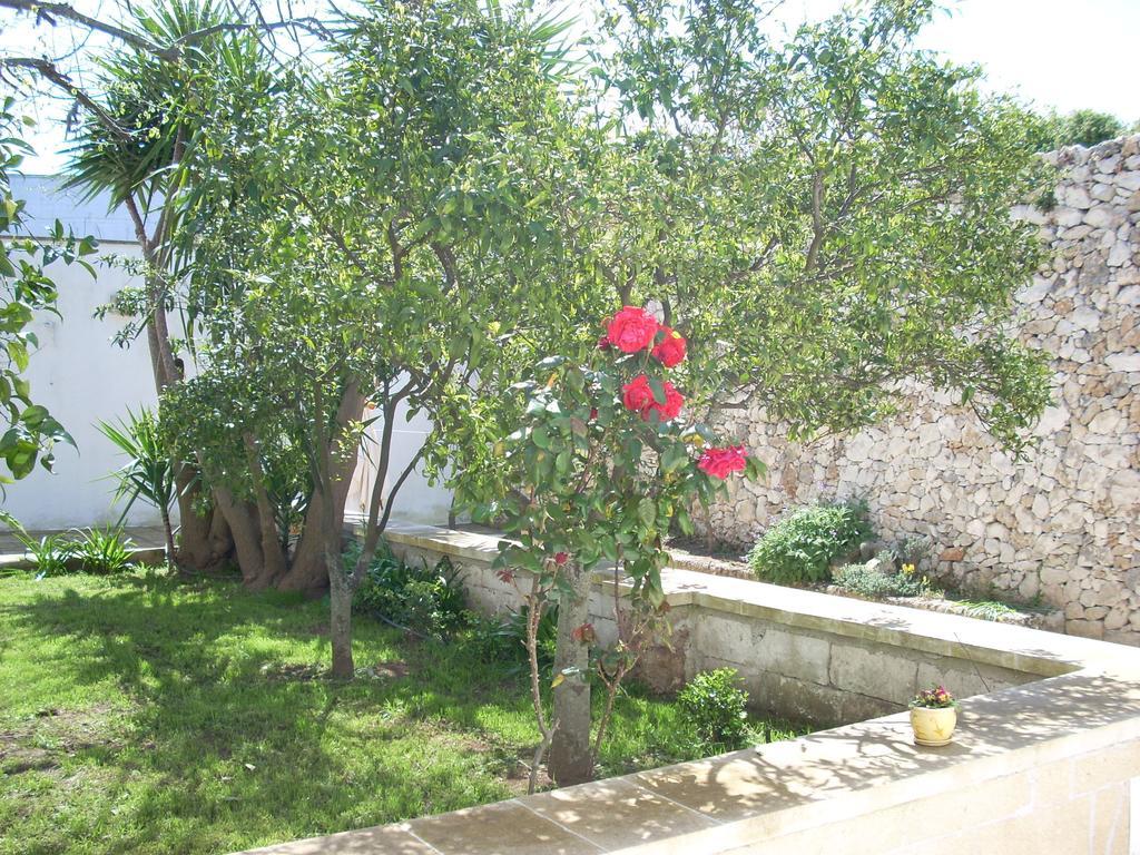 B&B Le Due Corti Martignano Exterior foto